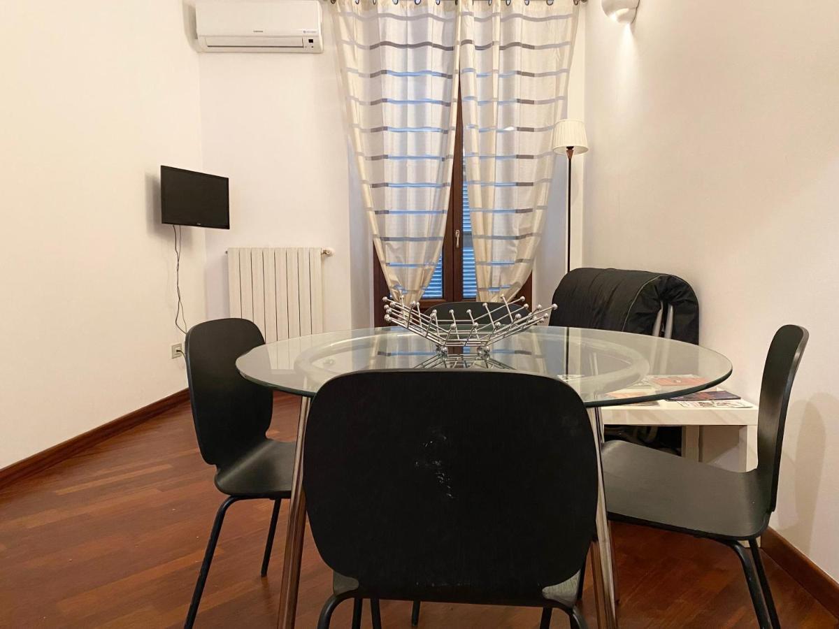 Bilocale In Piazza Duomo 4Pax Lägenhet Milano Exteriör bild
